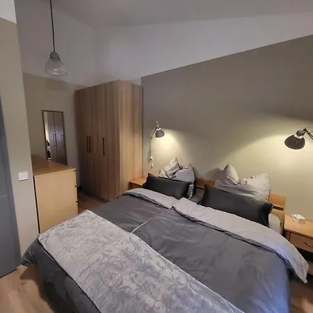 Ferienwohnung Am Rathenauplatz Oberhausen  Exterior foto